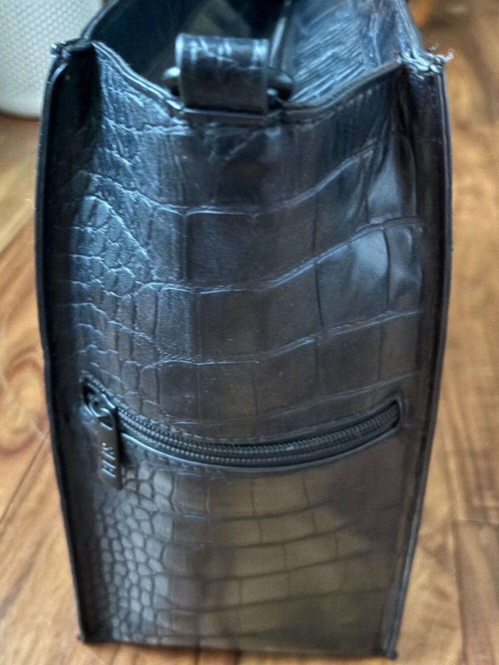 BÉIS The Work Tote in Black Croc - Laptop Bag - Includes Matching Pouch - Picture 5 of 9